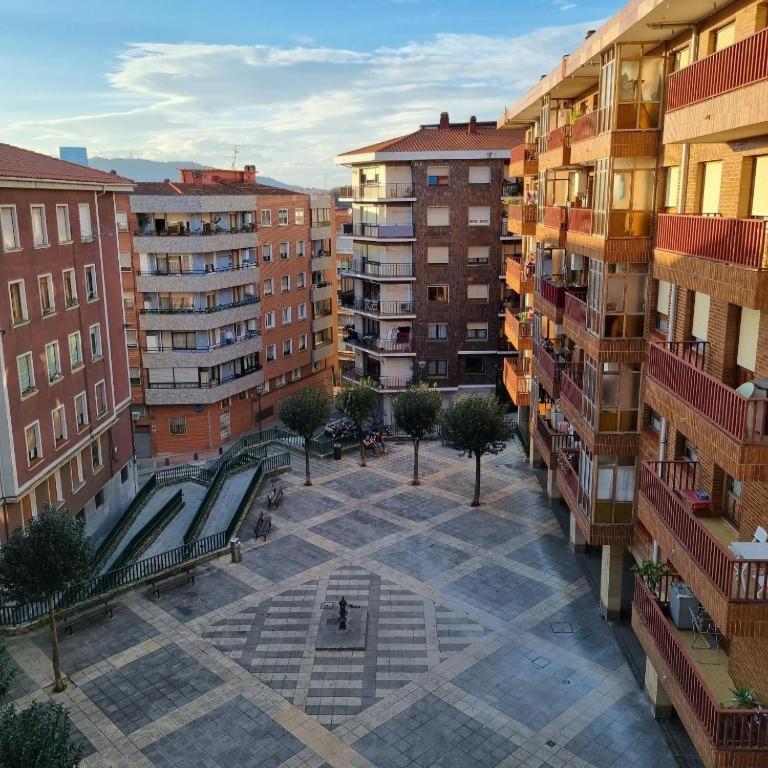 Apartamento Con Garaje Opcional Con 2 Banos Cerca Ayuntamiento Apartment Bilbao Exterior photo